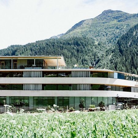 Hotel Arlmont 4 Stern Superior St. Anton am Arlberg Zewnętrze zdjęcie